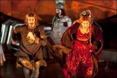 Shakespeare écrivit une pièce intitulée « Beaucoup de bruit pour rien ». Elle donna lieu à un opéra de --------- nommé ------------.