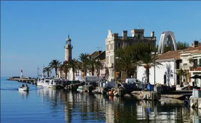 Dans quel département se situe le Grau du Roi ?