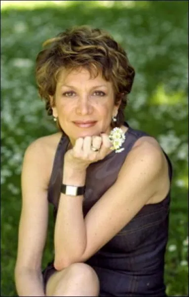 Qui est cette prsentatrice mto ?