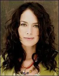 Cersei Baratheon (née Lannister) est incarnée par...