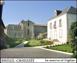 Nous sommes à Breuil-Chaussée, commune Deux-Sévrienne située en région ...