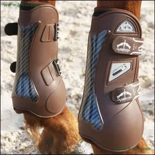 En concours de CSO on doit obligatoirement avoir des protections.