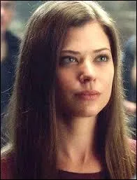 Quand, Cara apprend-elle que cette personne peut tuer ?