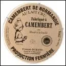 Quel est le rapport entre le fromage gentiment moulé à la louche ou à la main, et la bombe annoncée dans le titre ? J'y viens, patience.
