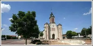 La commune centriste de Saint-Germain-du-Puy se situe dans le département ...