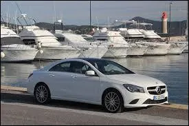 Comment appelle-t-on cette voiture ?