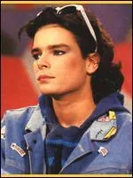 Le 1er février 1965 : naissance de ..., membre d'une famille princière très connue.