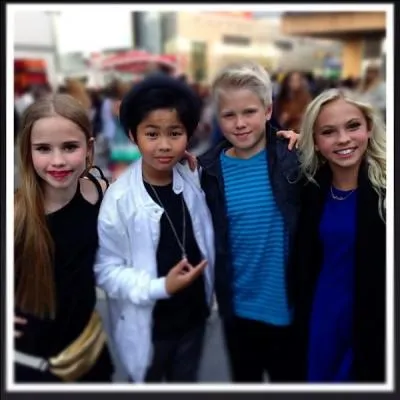 Qui est représenté avec Jordyn ?