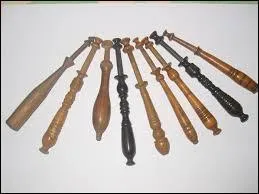 Quelle activité complexe l'illustration vous suggère-t-elle ? Choisissez le synonyme qui convient.