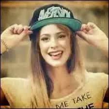 Qui joue Ludmila dans Violetta ?