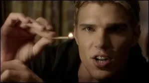 Comment s'appelle son père ?