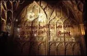 Par qui la Chambre des Secrets a-t-elle été ouverte à l'époque de la scolarité d'Hagrid ?