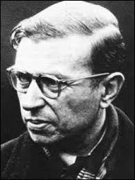 ''J'ai toujours d&eacute;clin&eacute; les distinctions officielles. L'&eacute;crivain doit refuser de se laisser transformer en institution m&ecirc;me si cela a lieu sous les formes les plus honorables.'' (Jean-Paul Sartre)... D'apr&egrave;s Desproges, pas la peine de s'emmerder &agrave; lire tout Sartre, pour avoir ''La Naus&eacute;e'' et ''Les Mains sales'', il suffit d'acheter...