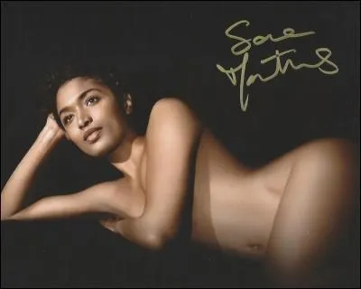 Mon nom de famille est tout simplement le plus répandu en France : trop facile, si je vous fais un autographe. C'est :