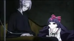 Vers les derniers épisodes, dans quoi Seishin transporte-t-il Sunako ?