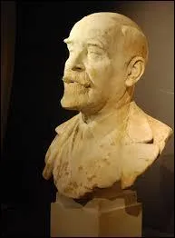 Né le 1er janvier 1861 à Montsalvy, c'était un paléontologue. Qui était-ce ?