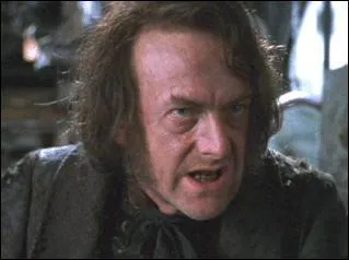 Qui est cet homme à l'air peu avenant ?