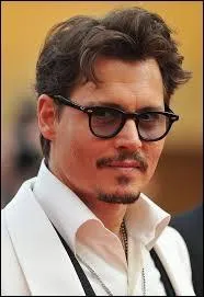 Cet acteur est américain, mais qui est-ce ?