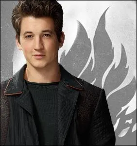 Pourquoi Peter sauve-t-il la vie de Tris ?