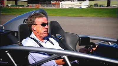 Qui est le dernier invite à être venu dans Top Gear ?(Avec Jeremy Clarkson)