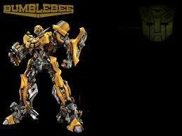 Dans le film "Transformers", les voitures se transforment en robot.
En quelle voiture, Bumblebee, le robot de la photo, se transforme-t-il ?