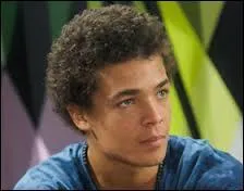 Dans l'épisode diffusé le 19/01/15, Baptiste sèche les cours. Où était-il pendant cette journée ?