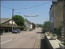 Commune Nivernaise, Tammay-en-Baois se situe en région ...