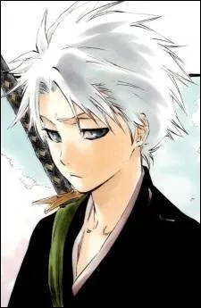 Quand il était à Rukongai, avec quel membre de sa famille Toshiro Hitsugaya vivait-il ?