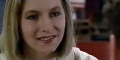 Où Lucy Weston va-t-elle étudié après sa rupture avec Steve ?