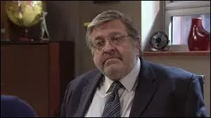 Que dit le professeur d'anglais concernant les 2nde au proviseur ?