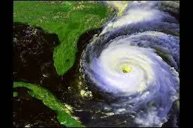 Sur la planète Terre, où se forment les cyclones ?