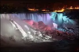 D'après des légendes amérindiennes, comment s'appelait cette jeune femme fiancée de force à un brave homme ?