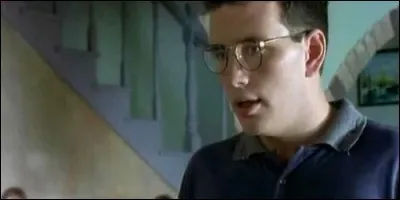 Pour quelle fille Charlie Byrd s'inscrit-il à Hartley ?