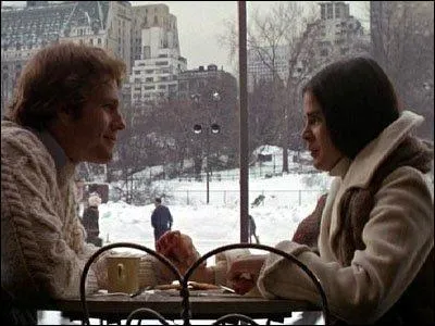 Quel est ce film relatant l'amour de deux étudiants, réalisé par Arthur Hiller, avec Ali McGraw et Katherine Balfour ?