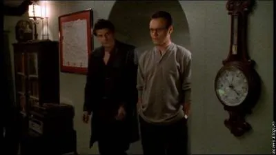 [L'Esprit vengeur] Pourquoi Angel est-il présent dans cet épisode  ?