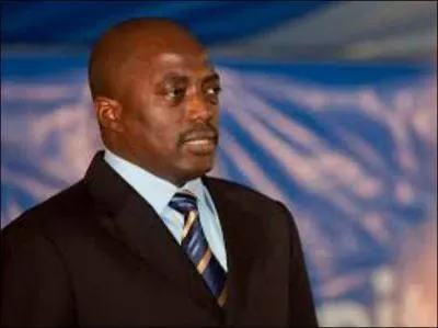 Qui est actuellement à la tête de la République démocratique du Congo, ce vaste pays quatre fois plus grand que la France, depuis la mort de son père en 2001 ?