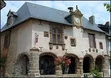 Nous sommes à Lubersac, commune limousine située dans le département ...