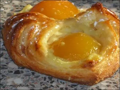 Quelle est cette viennoiserie délicieuse et incroyablement bonne, originaire de la ville d'Oran ?