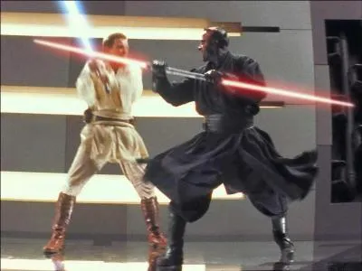 Qui remporta le premier duel opposant Obi-Wan Kenobi à Dark Maul ?