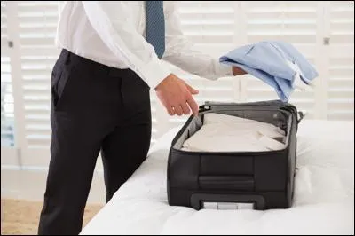 N'oublie pas d'... des vêtements chauds. Même en été il fait froid en Islande.