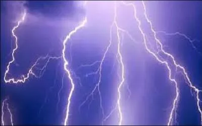 Parmi ces dieux, lesquels sont ceux de la foudre ?