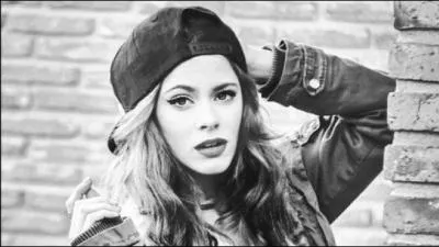 Quel est le surnom de Violetta dans la vraie vie ?