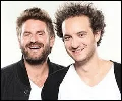 Comment s'appellent ces 2 personnes qui font des sketchs ?