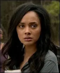 Quel est le métier de Rebecca Pine ?