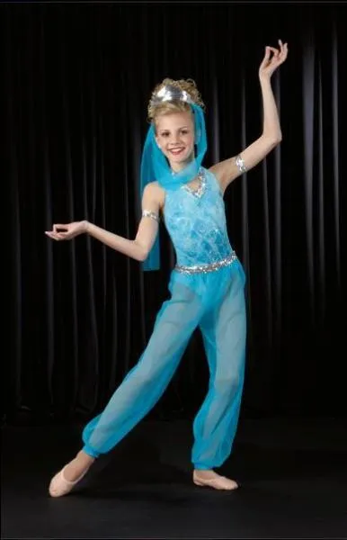 Laquelle des filles a joué dans un film de danse ?