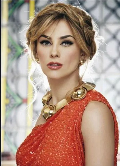 Aracely Arámbula est :