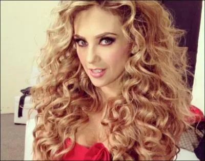 D'où vient Aracely Arámbula ?