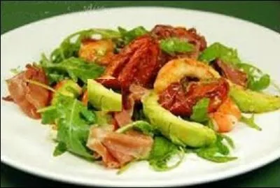 Une entrée fraîche que vous apprécierez après une soupe automnale. Quels fruit et légume voyez-vous dans l'assiette ?