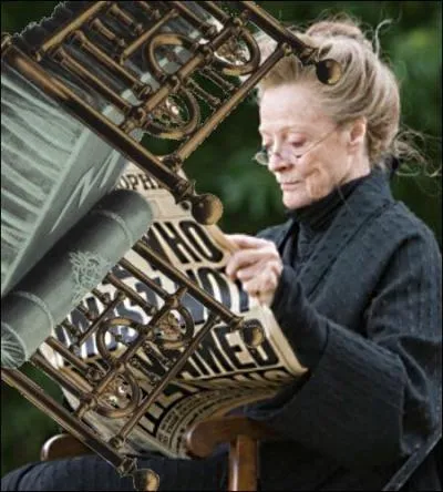 Le voyage continue et je décide de me focaliser sur l'intérieur ; quel joyeux bazar règne à l'intérieur. Derrière ce lit, vous reconnaîtrez sûrement...