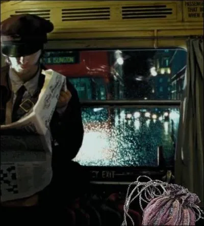 Et là ! Vous ne devinerez jamais qui était dans ce maudit bus en ma compagnie.